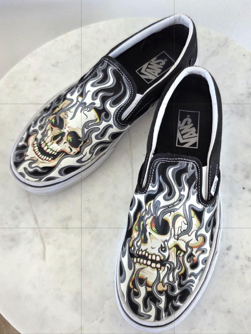 VANS Slip On Flame Skull Black White Tattoo Art Limited Edition Sneakers Unisex
